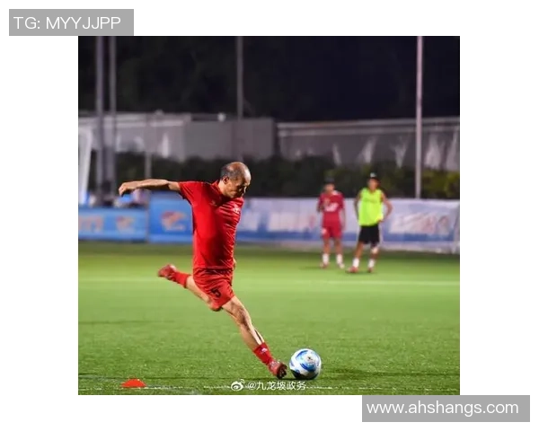 足球星空下的梦想与荣耀纵览绿茵场上的璀璨星辉与传奇时刻